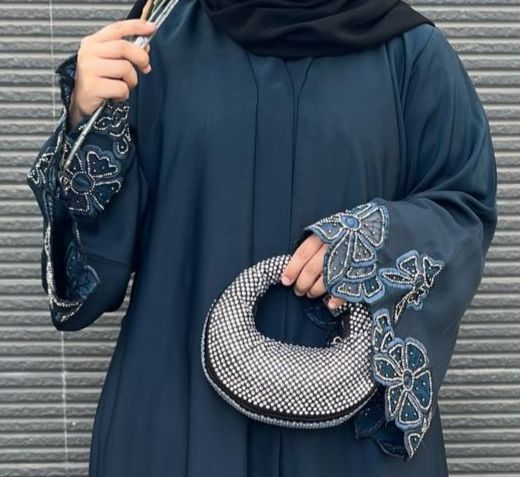Amirah Abaya