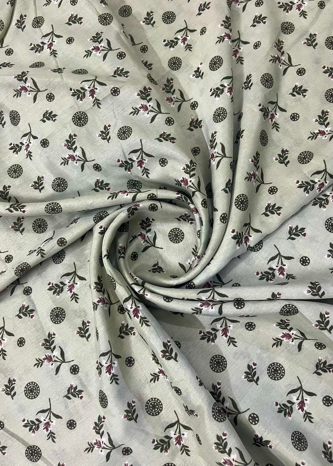 Namaz Chadar With Sleeves Print 107