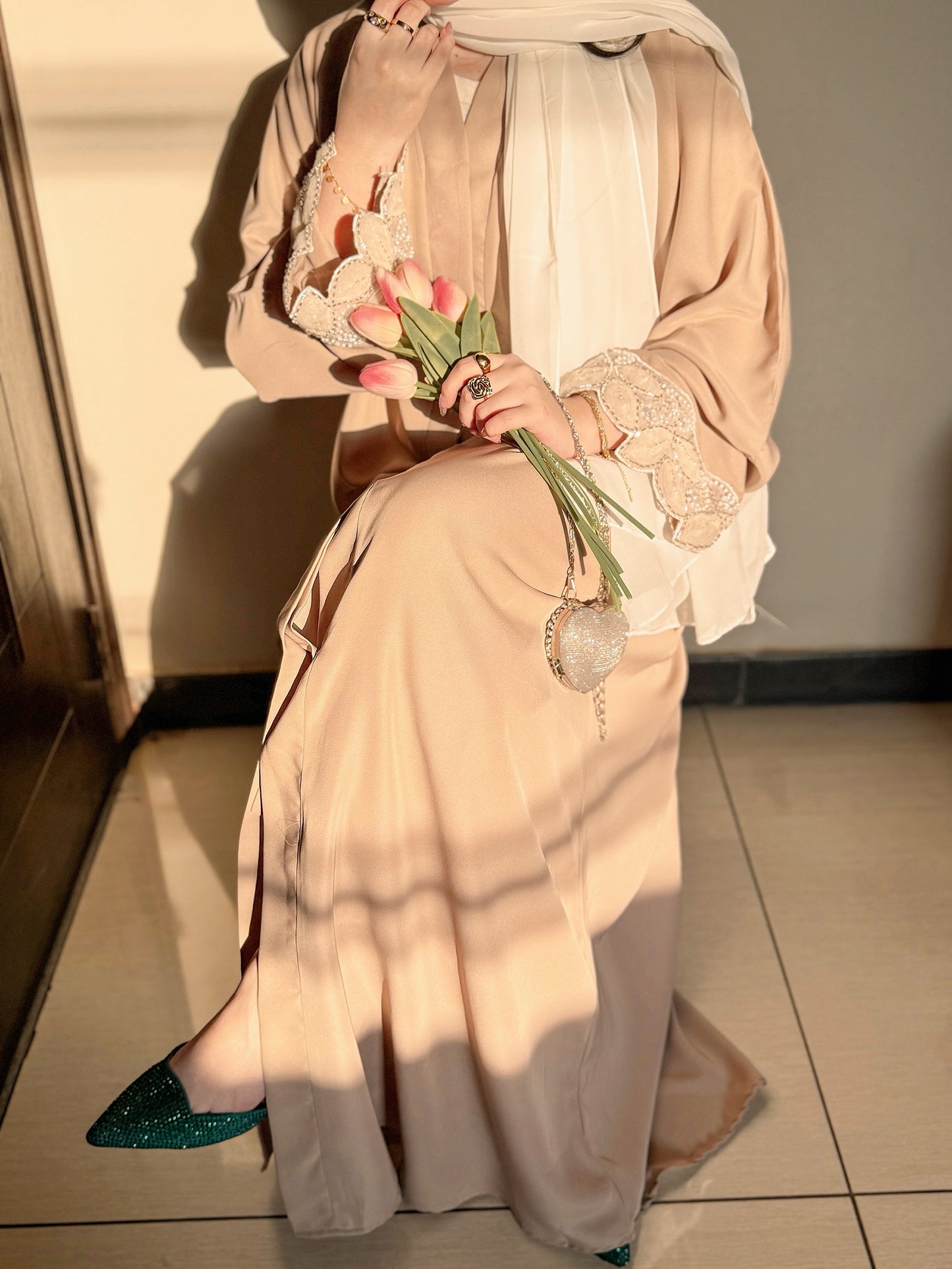 Jasmine — Elegant Lace Abaya