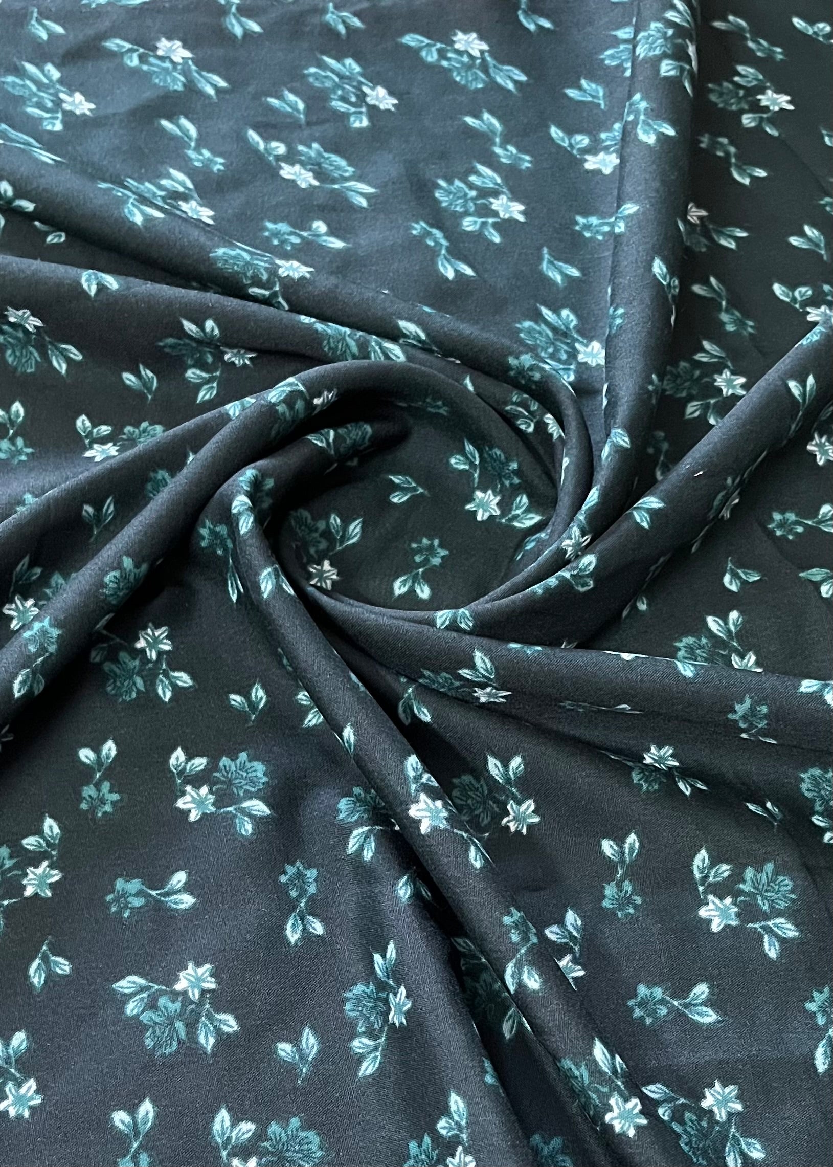 Namaz Chadar With Sleeves Print 430