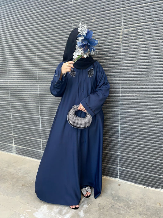 Noor Abaya