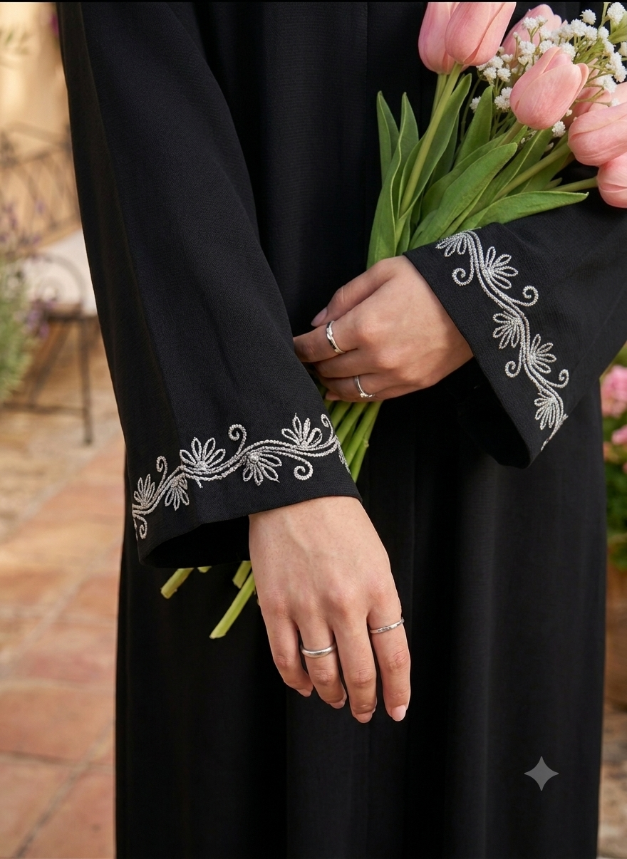 Ayla Abaya - Black