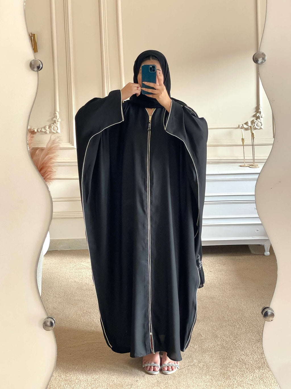 Baggy Zip Abaya - Black