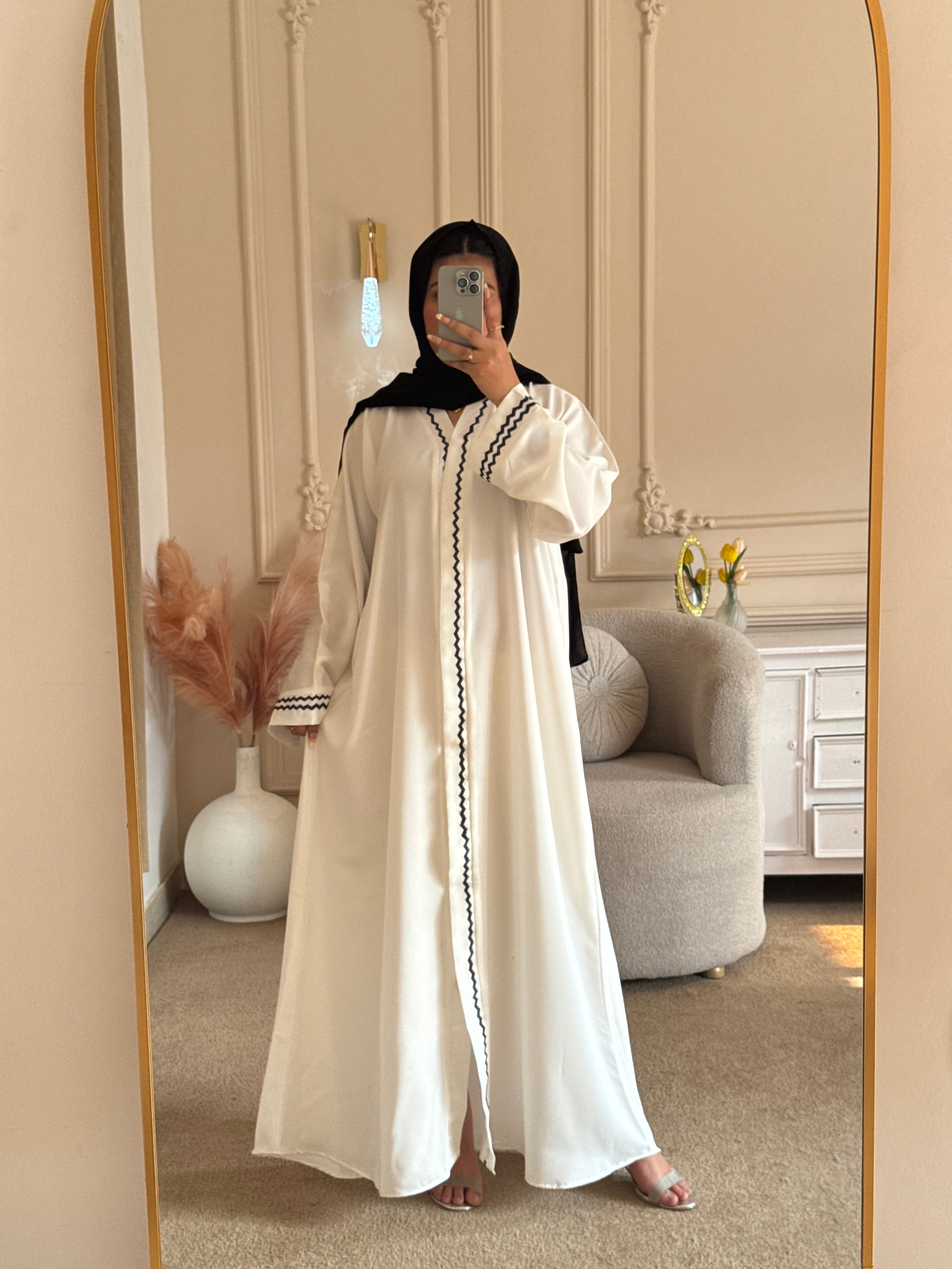 Hoor - White