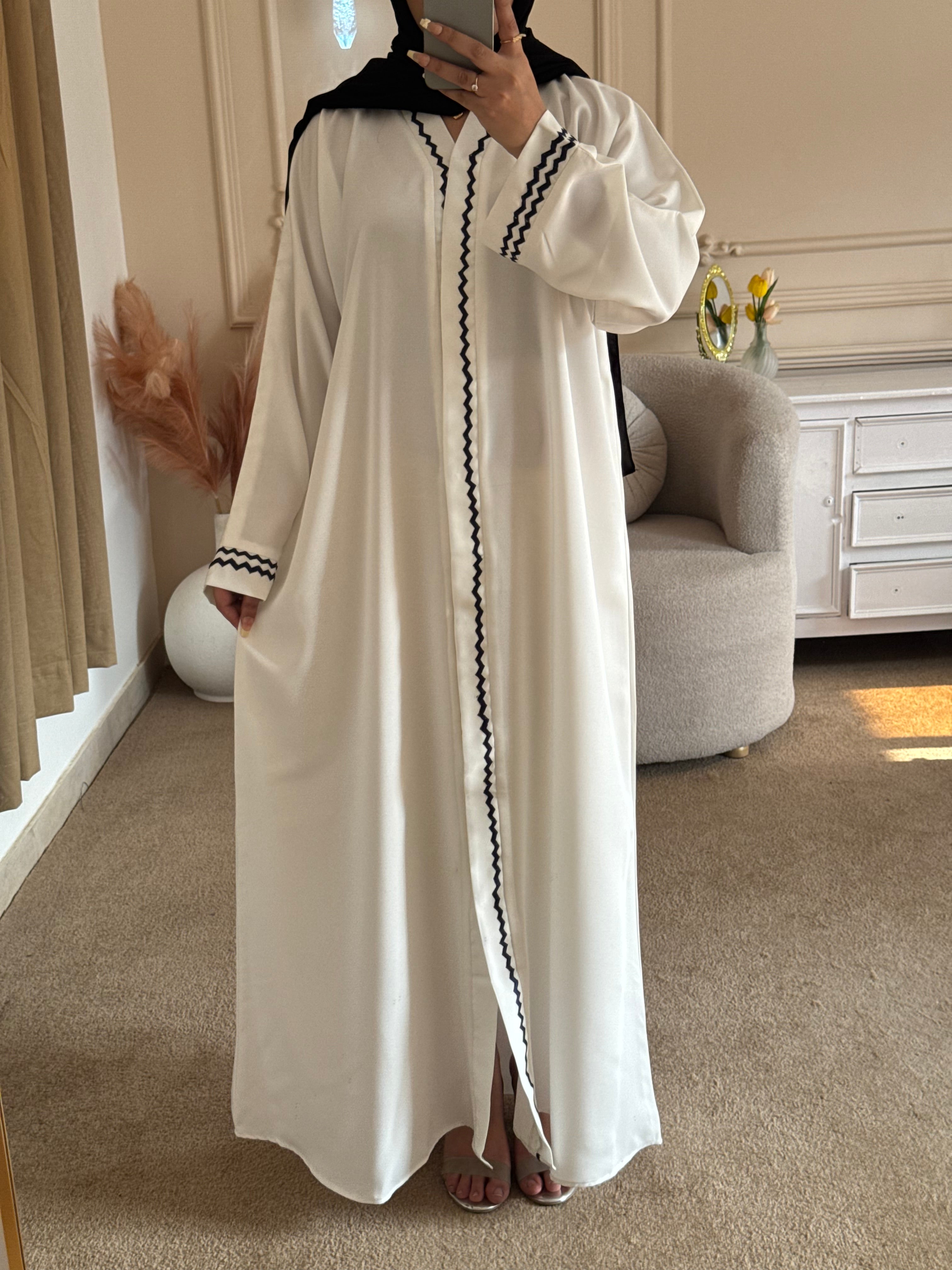 Hoor - White