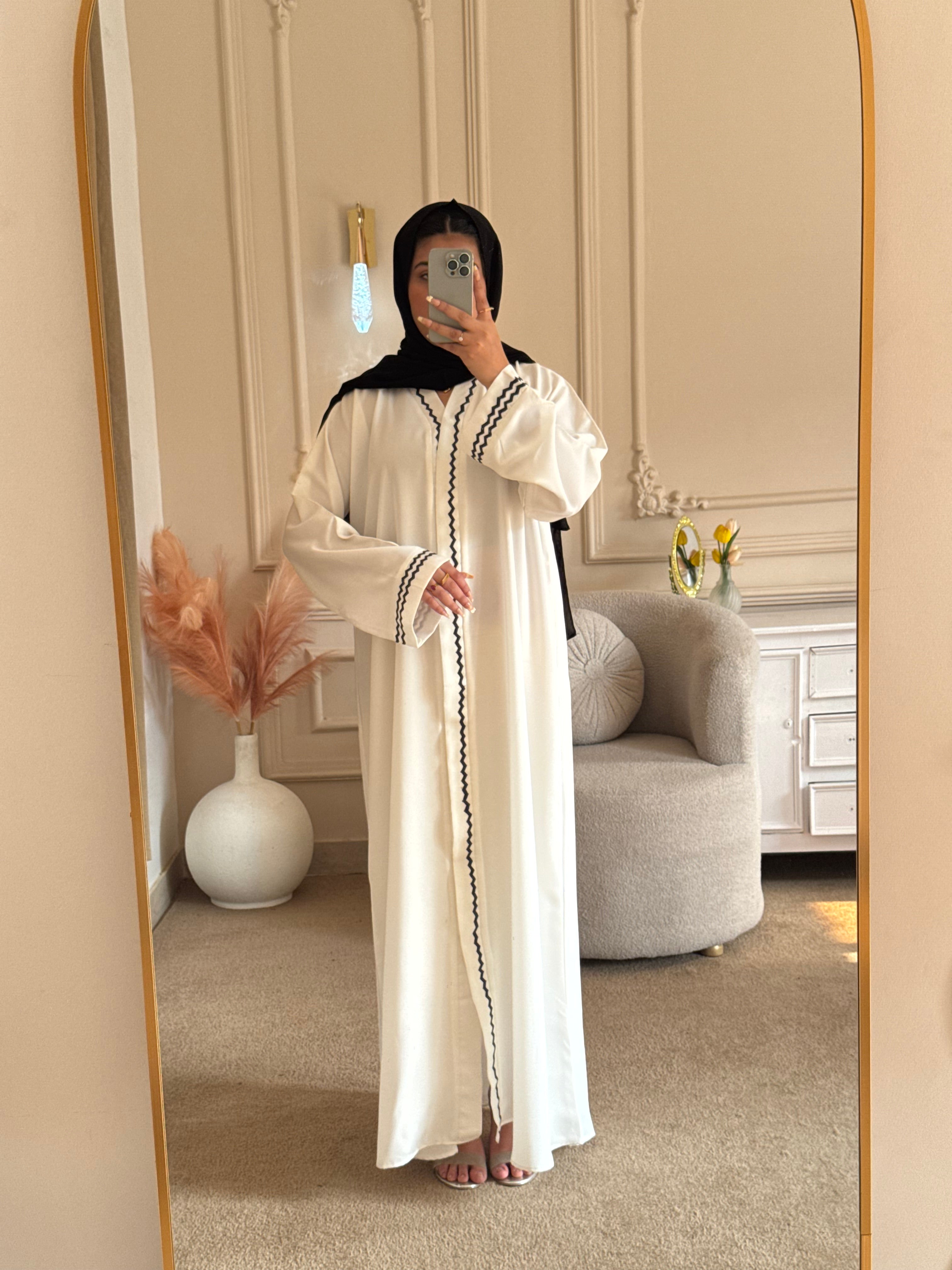 Hoor - White