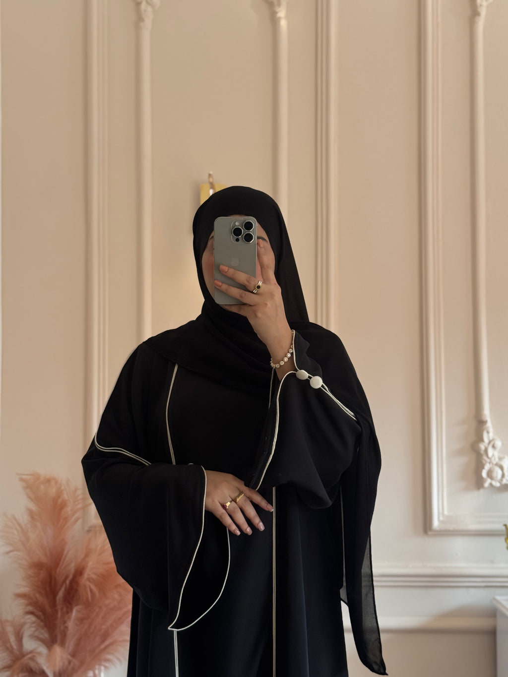 Piping Abaya - Black