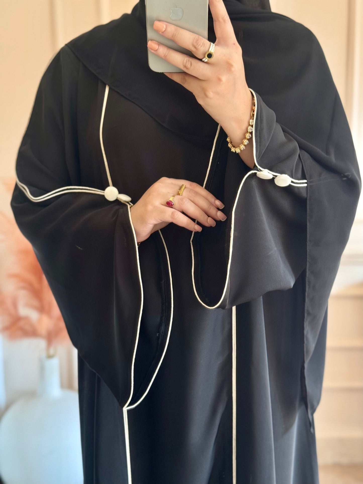 Piping Abaya - Black