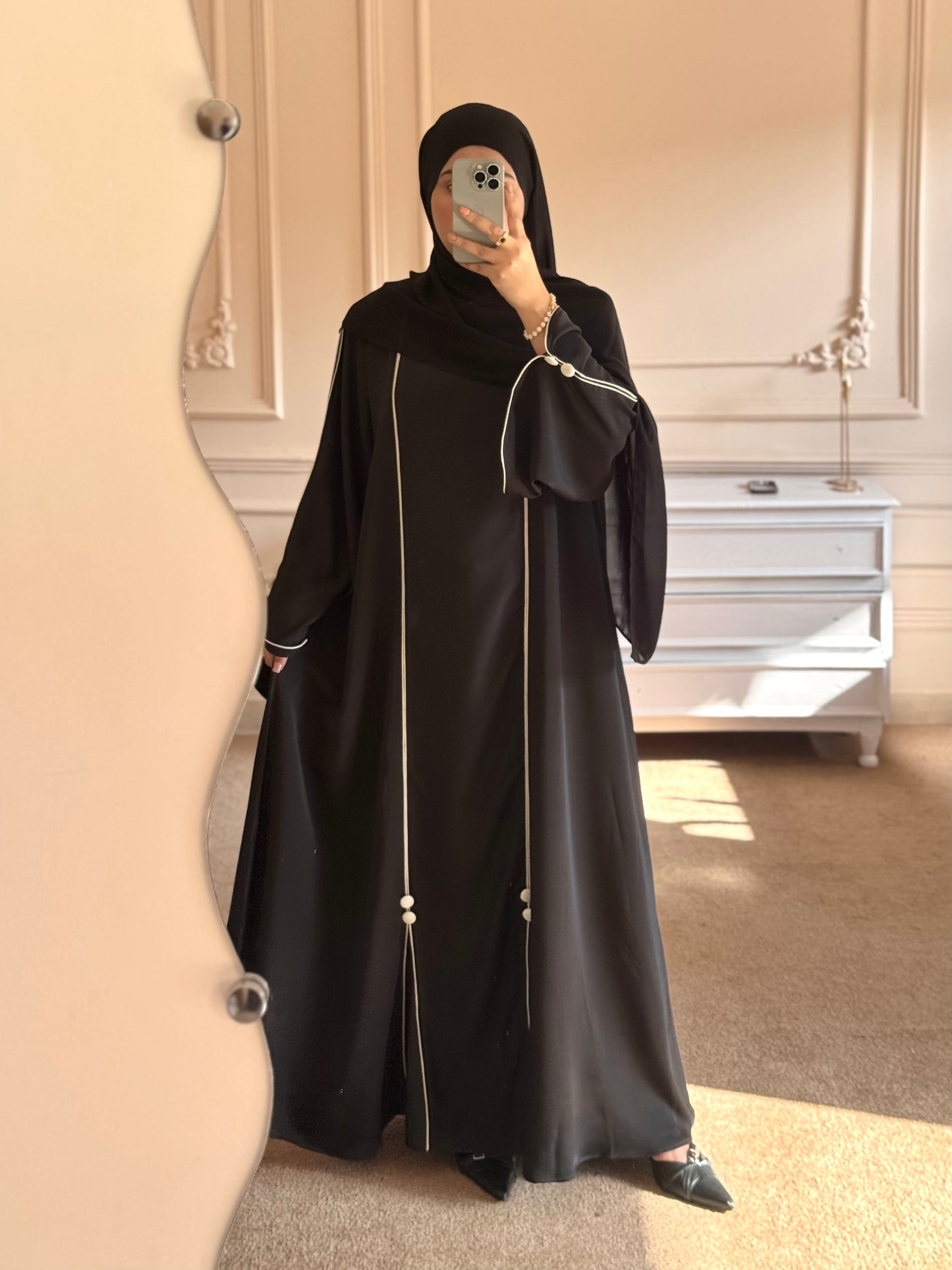 Piping Abaya - Black