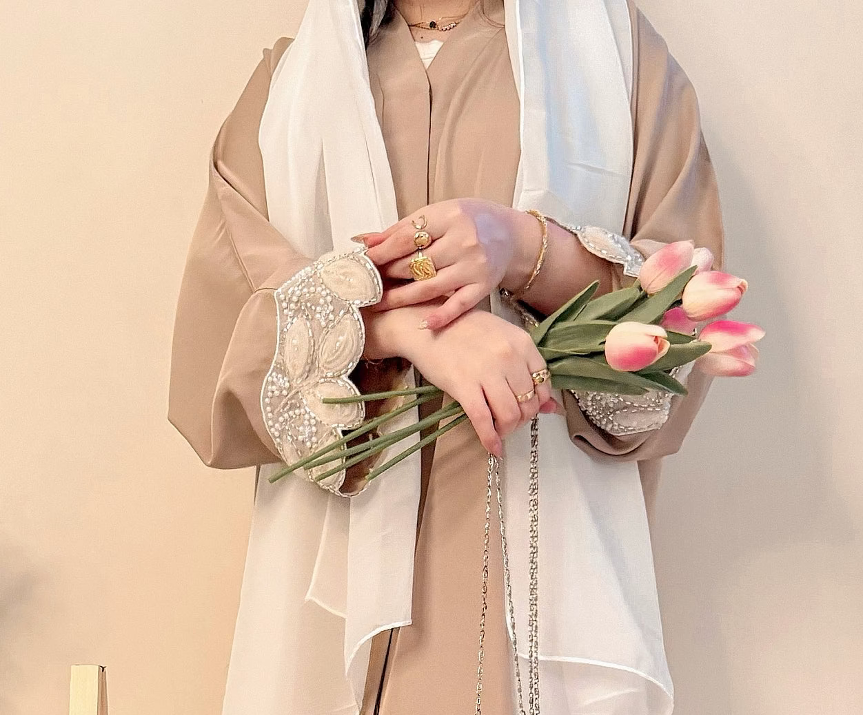 Jasmine — Elegant Lace Abaya