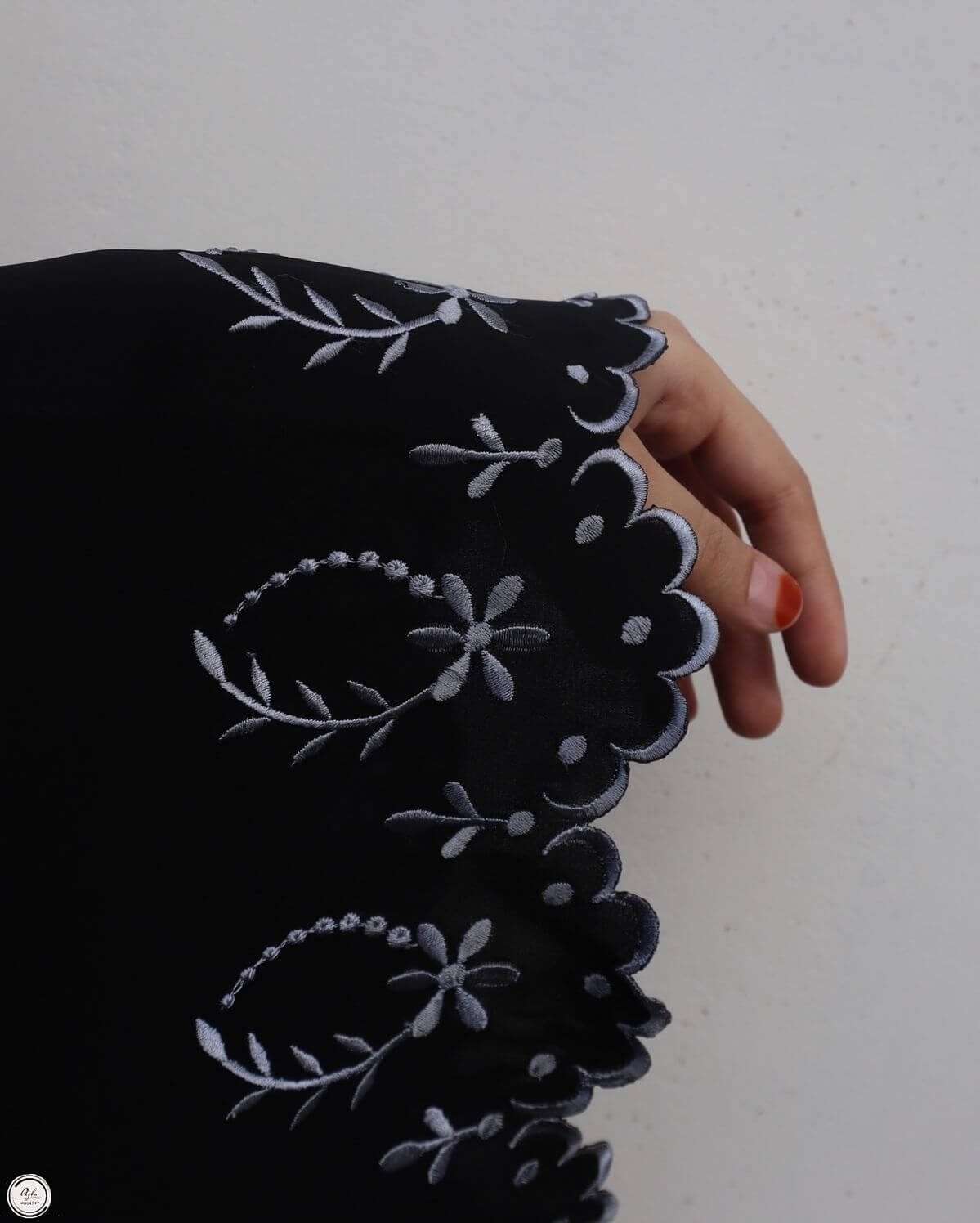 Sana Elegance - Black