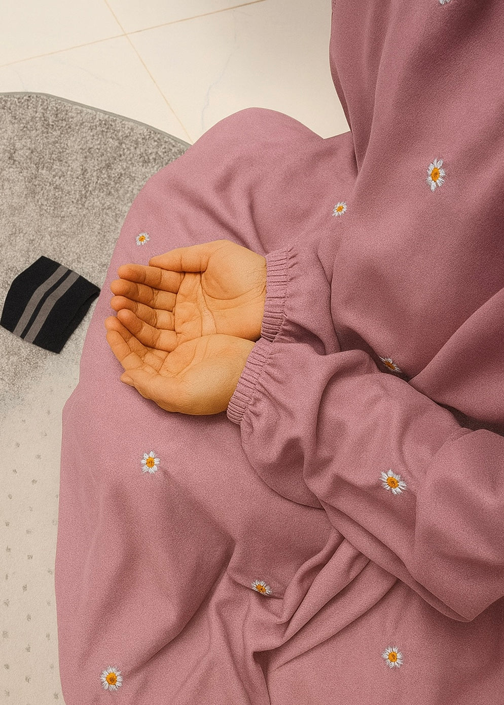 EMBROIDERED NAMAZ CHADDAR WITH SLEEVES - TEA PINk - Amirah.pk