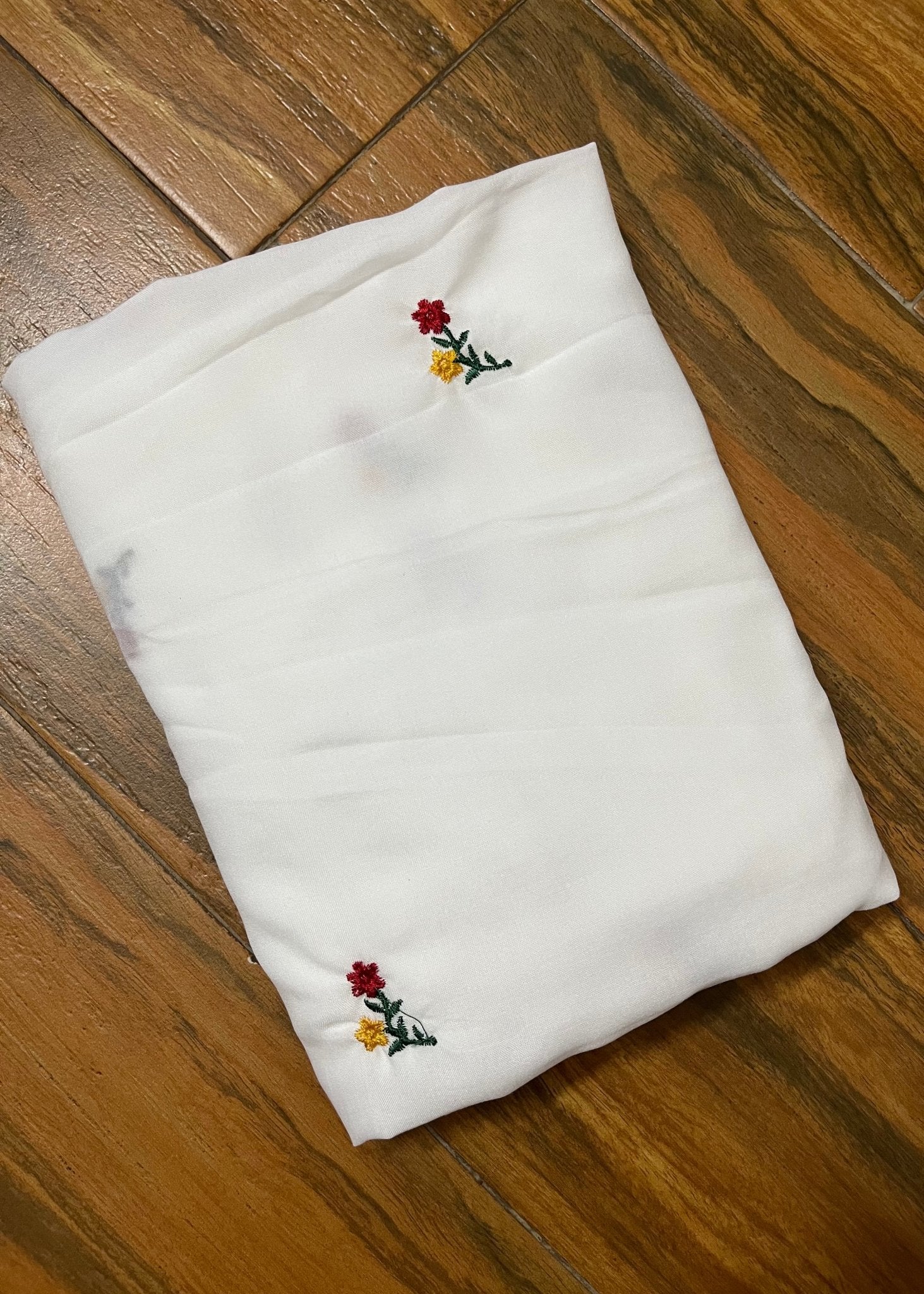 Kids Embroidered Namaz Chadar - White - Amirah.pk