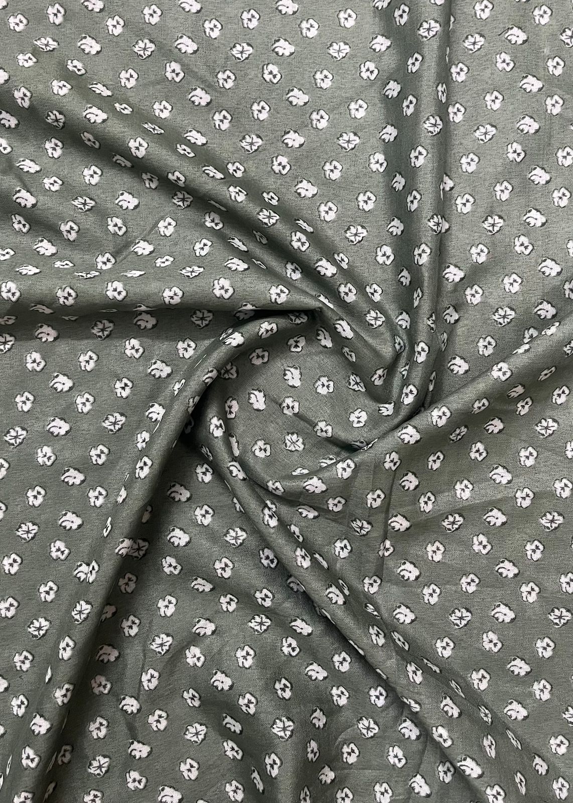 Namaz Chadar With Sleeves Print 151 - Amirah.pk