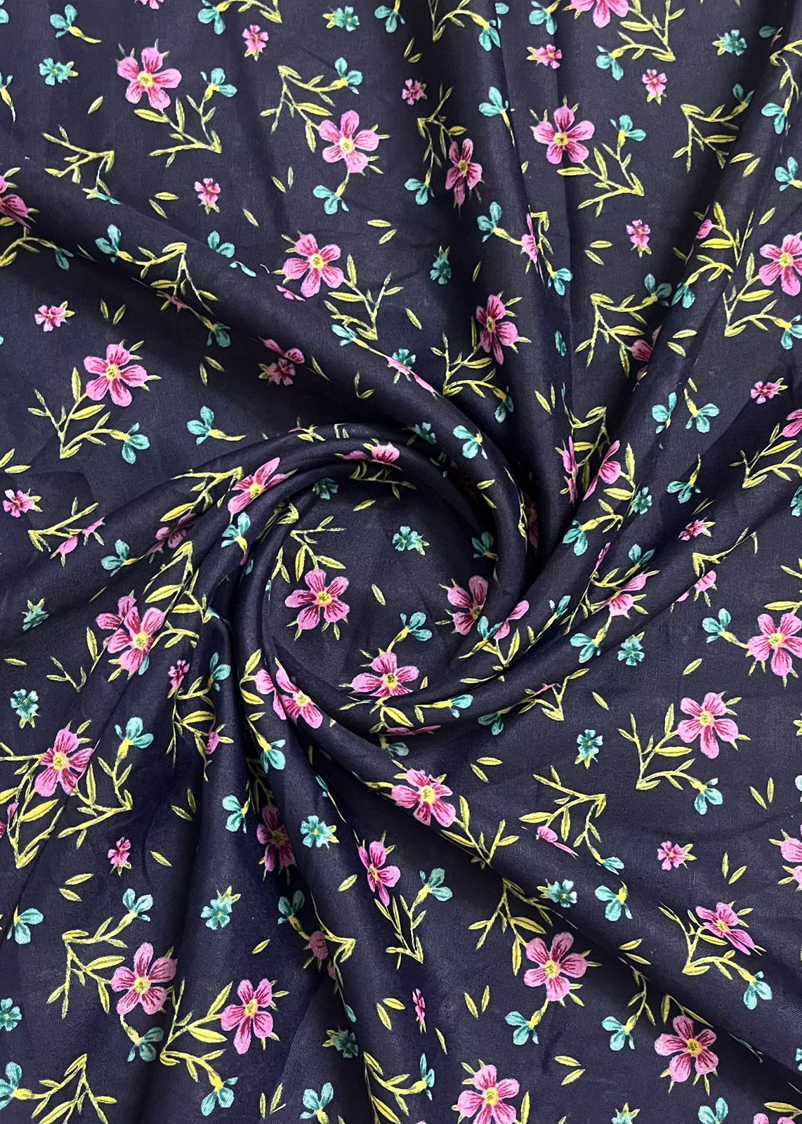 Namaz Chadar With Sleeves Print 204 - Amirah.pk