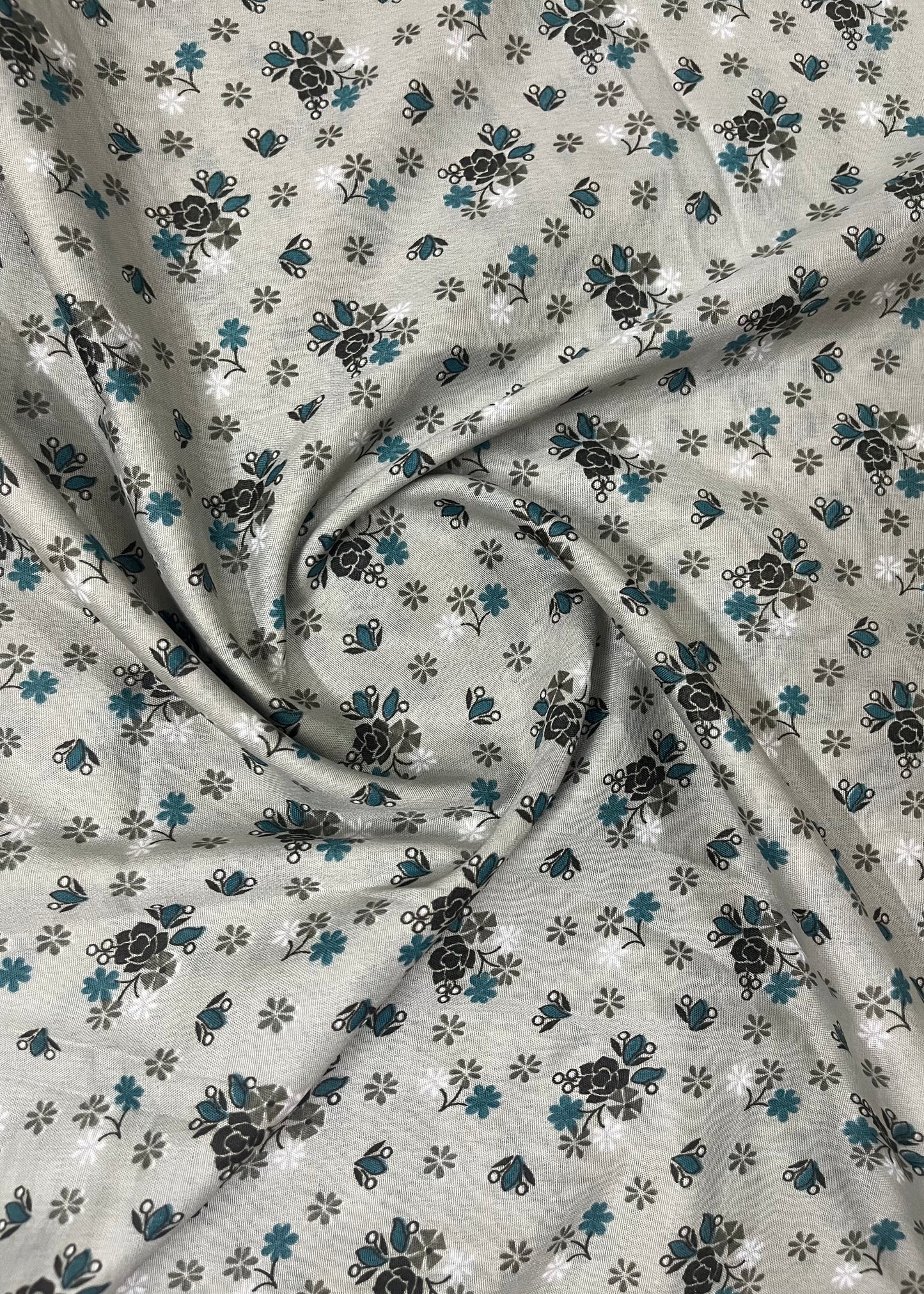Namaz Chadar With Sleeves Print 128