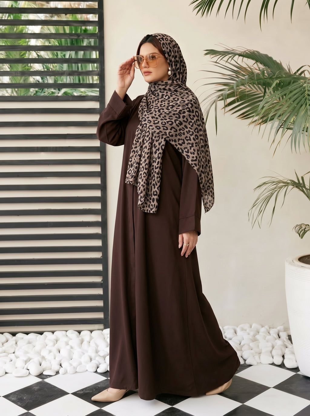 Mahnoor – Dark Brown